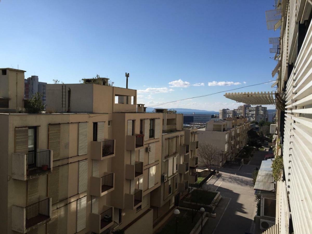 Apartment Trstenik สปลิท ภายนอก รูปภาพ