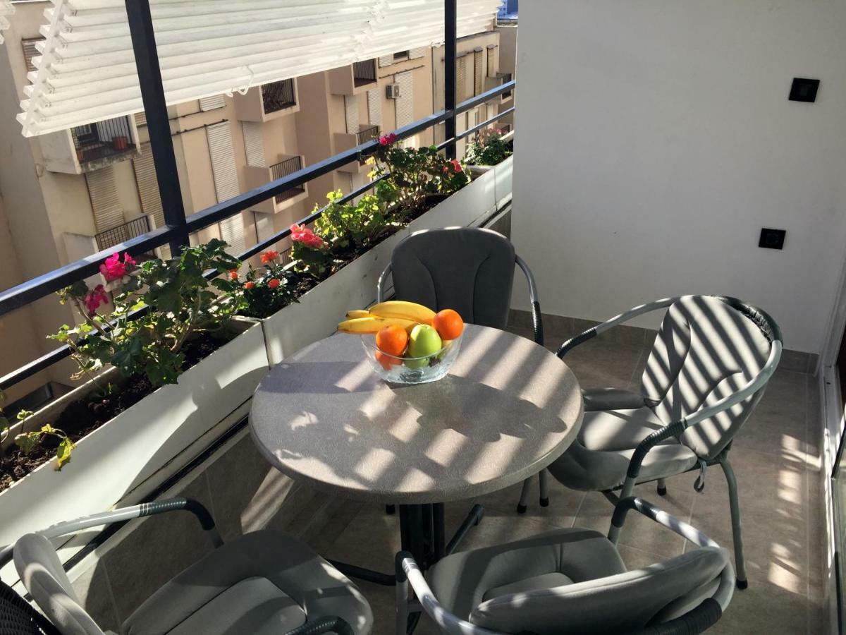 Apartment Trstenik สปลิท ภายนอก รูปภาพ