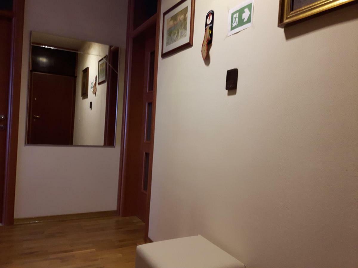Apartment Trstenik สปลิท ภายนอก รูปภาพ